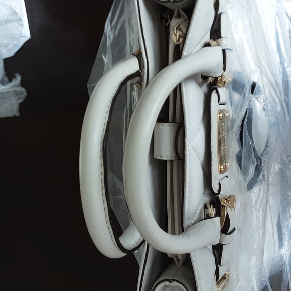 New Michael Kors Vanilla Hamiton Quilted Handbag Crossbody NWOT - Picture 11 of 11